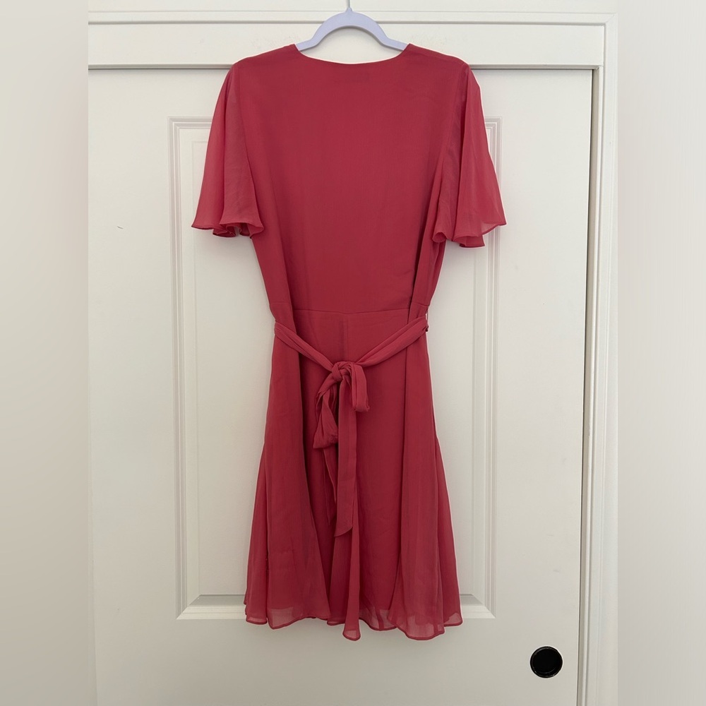 Ralph Lauren Rose Crinkle Georgette Surplice Dress (Size 12) - Picture 6 of 11